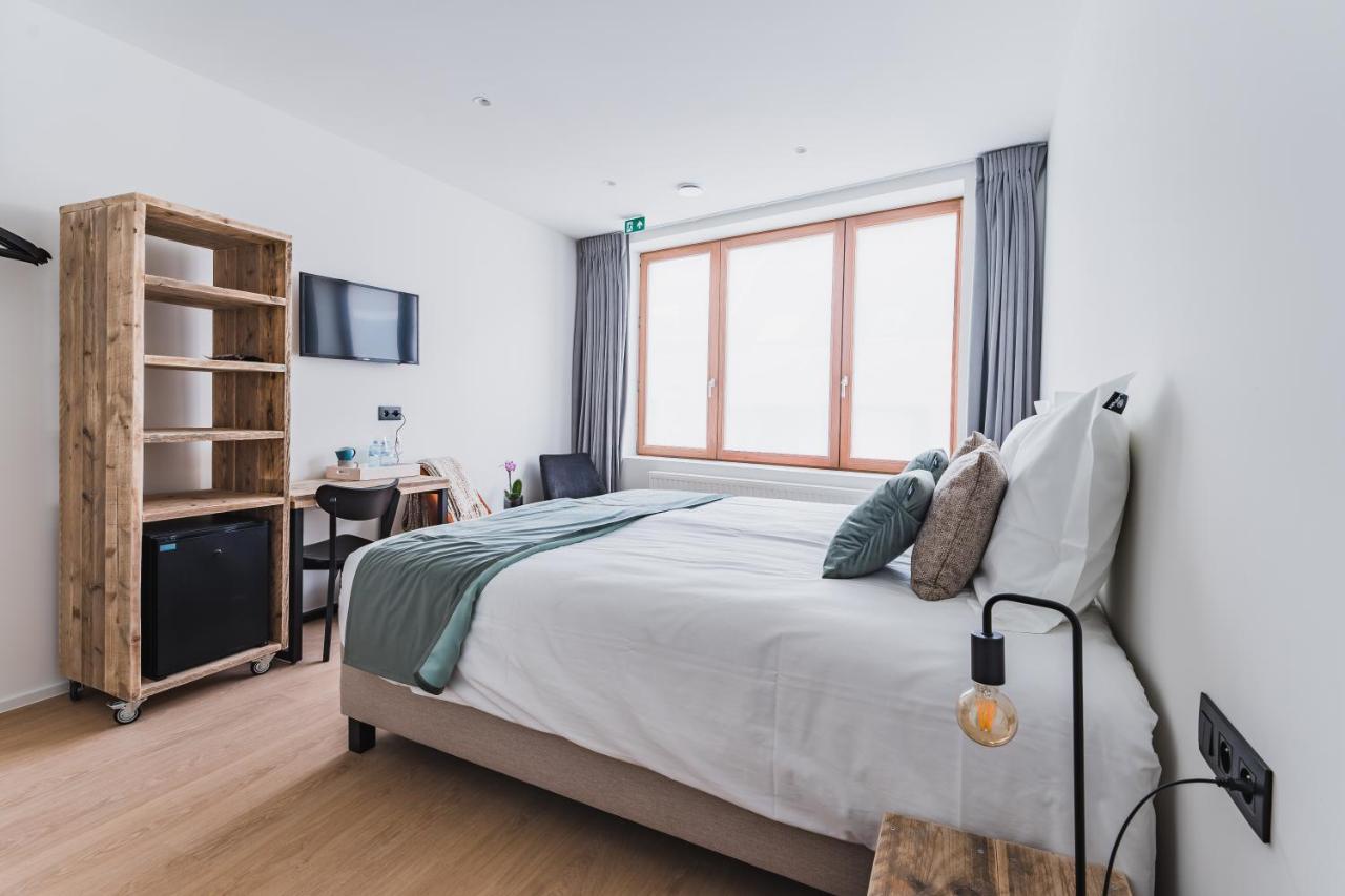 Guesthouse De La Paix Poperinge Esterno foto