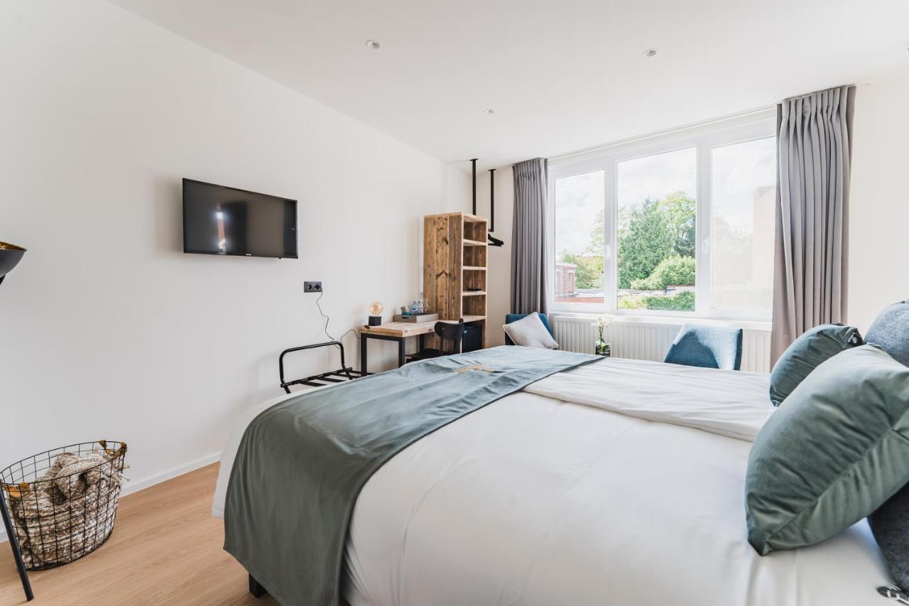 Guesthouse De La Paix Poperinge Esterno foto