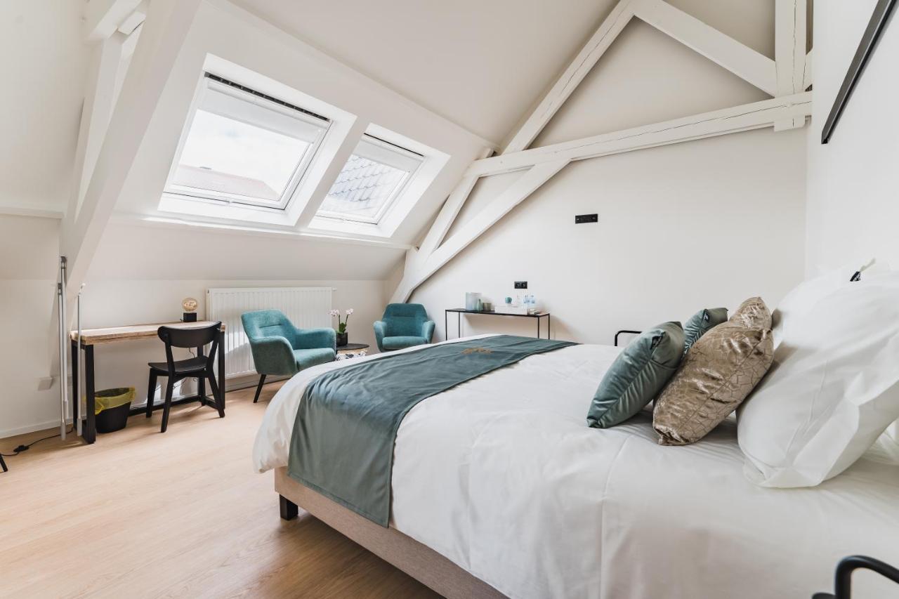 Guesthouse De La Paix Poperinge Esterno foto