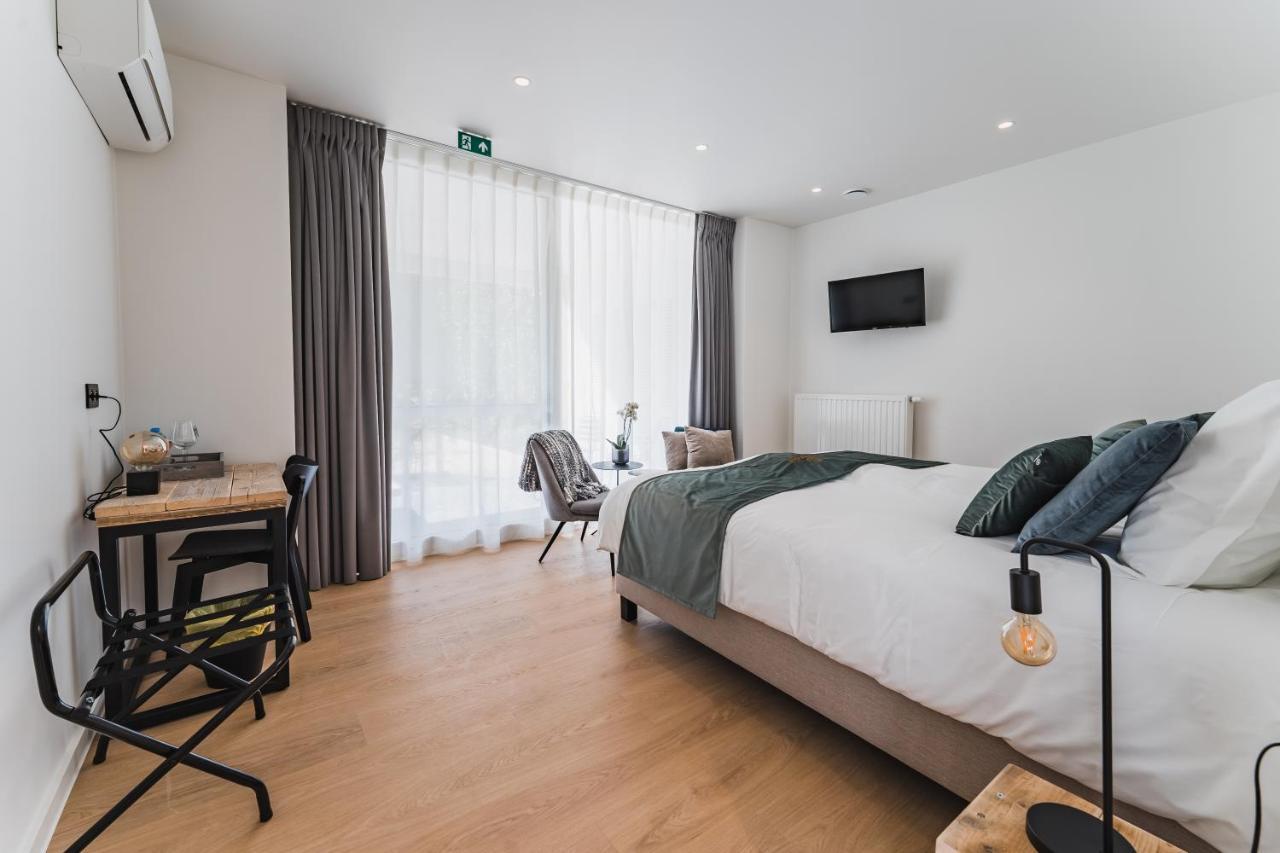 Guesthouse De La Paix Poperinge Esterno foto